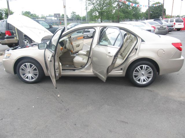 2006 Lincoln ZEPHYR Base