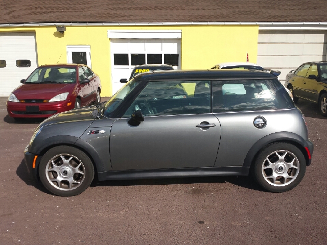 2003 Mini Cooper 5.2L 4wd