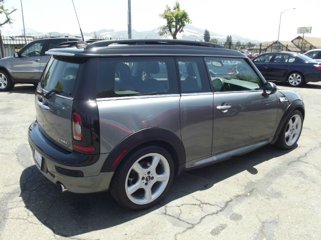 2009 Mini Cooper Clubman S Unknown