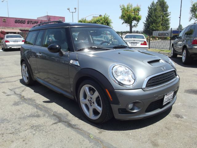 2009 Mini Cooper Clubman S Unknown