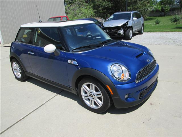 2012 Mini Cooper Hardtop 5.2L 4wd