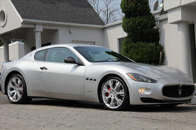 2010 Maserati GranTurismo XB