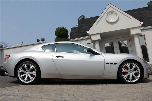 2010 Maserati GranTurismo XB