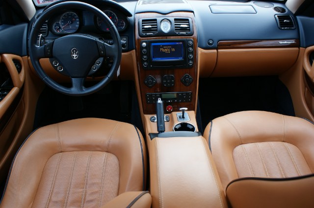 2005 Maserati Quattroporte SE 5-door