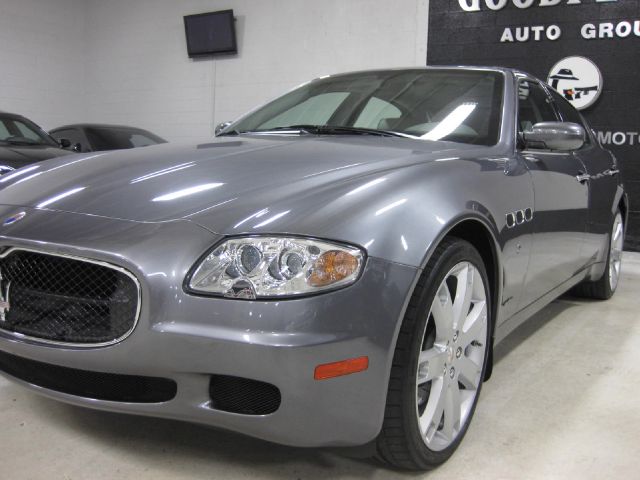 2006 Maserati Quattroporte SE 5-door