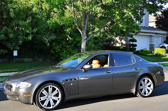 2006 Maserati Quattroporte SE 5-door