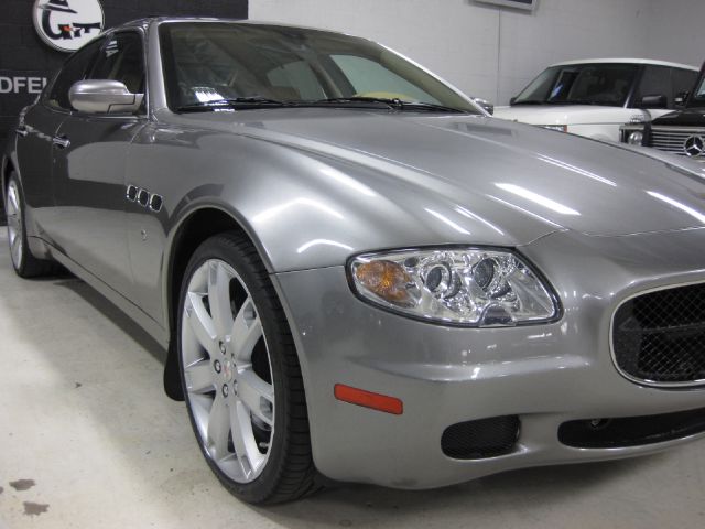 2007 Maserati Quattroporte SE 5-door