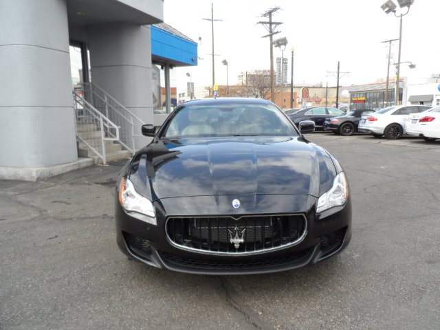 2014 Maserati Quattroporte Slt2-fwd-2nd Bench-third-tv/dvd-cd Player-1 Owner