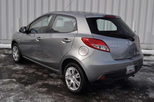 2011 Mazda 2 4dr Sdn GLE