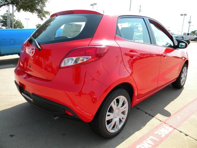 2011 Mazda 2 Unknown