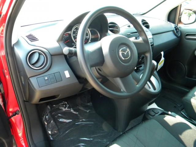 2011 Mazda 2 Unknown