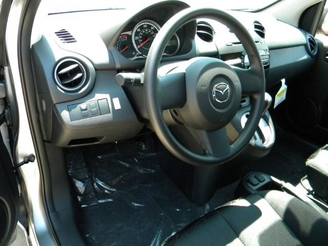 2011 Mazda 2 Unknown