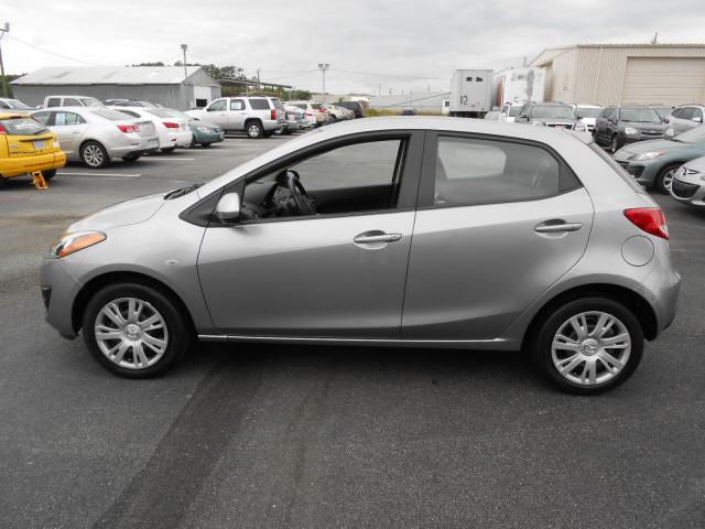 2012 Mazda 2 Unknown