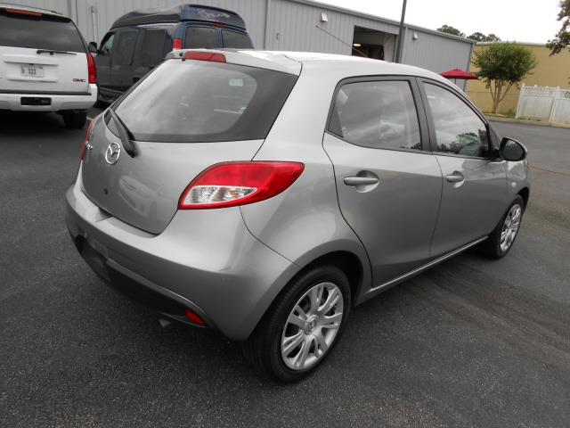 2012 Mazda 2 Unknown