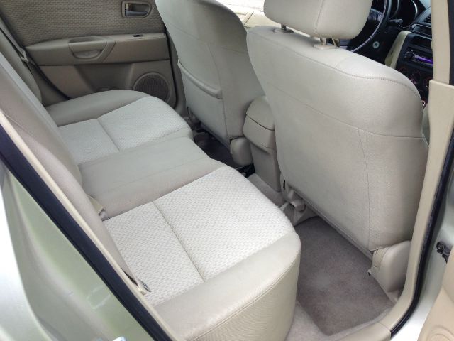 2004 Mazda 3 Leather ROOF