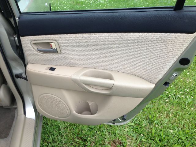 2004 Mazda 3 Leather ROOF