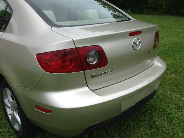 2004 Mazda 3 Leather ROOF