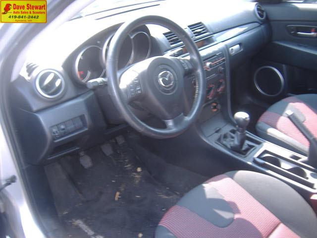 2004 Mazda 3 Unknown