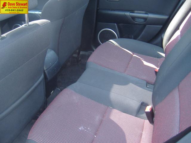 2004 Mazda 3 Unknown