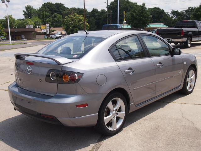 2005 Mazda 3 XR