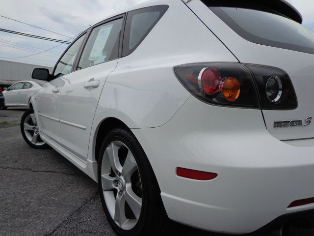 2005 Mazda 3 LT W/3.9l