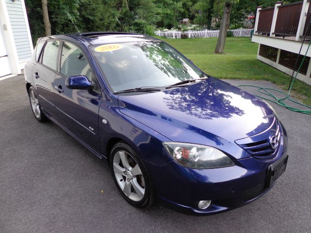 2005 Mazda 3 15 Utilimaster Utilivan II