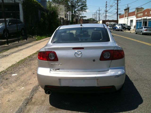 2005 Mazda 3 3.9L LT