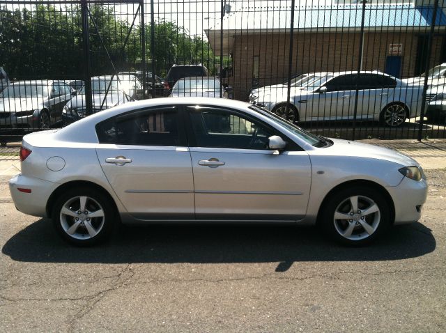 2005 Mazda 3 3.9L LT