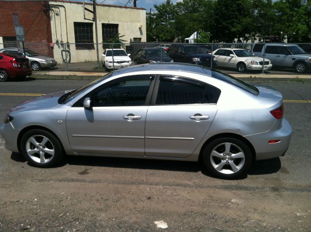 2005 Mazda 3 3.9L LT