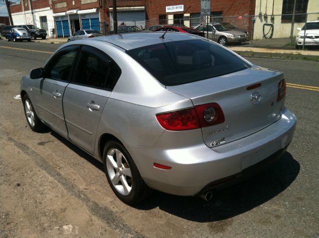 2005 Mazda 3 3.9L LT