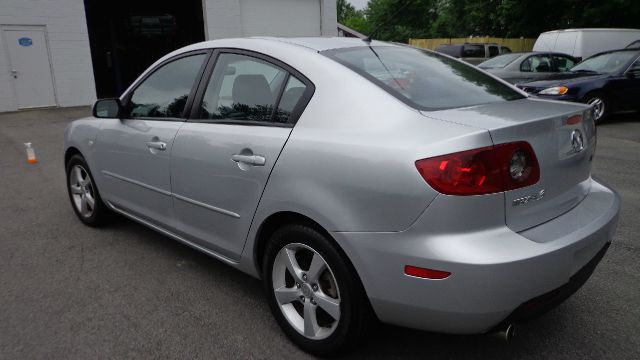 2005 Mazda 3 3.9L LT