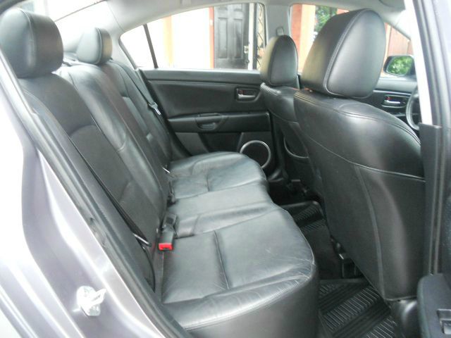 2006 Mazda 3 4dr Sdn I4 Manual 2.5 S ULEV