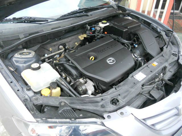 2006 Mazda 3 4dr Sdn I4 Manual 2.5 S ULEV