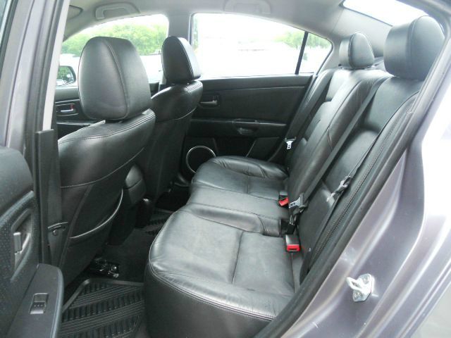 2006 Mazda 3 4dr Sdn I4 Manual 2.5 S ULEV