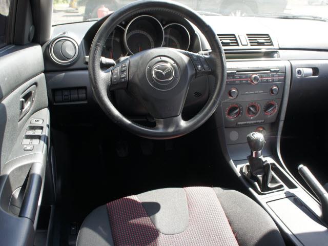 2006 Mazda 3 XR