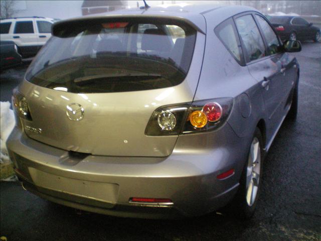 2006 Mazda 3 XR