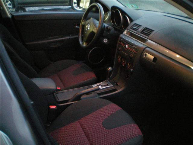 2006 Mazda 3 XR