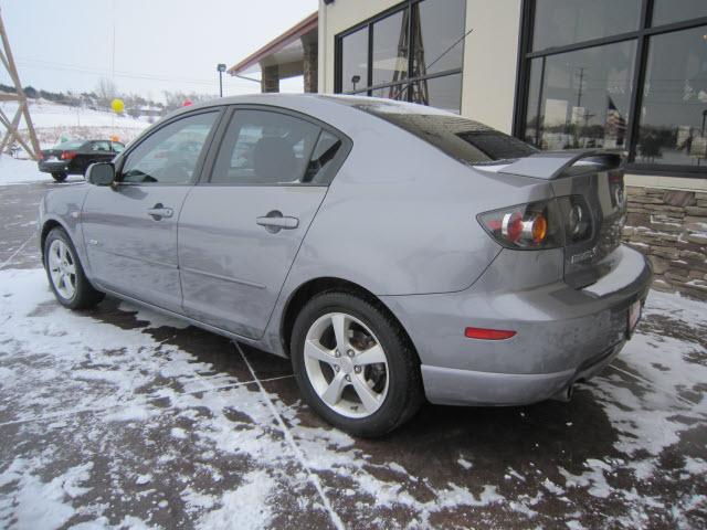 2006 Mazda 3 XR