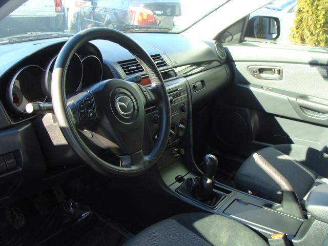 2007 Mazda 3 Leather ROOF