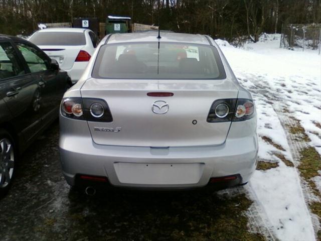 2009 Mazda 3 XR