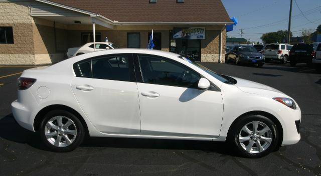 2010 Mazda 3 Leather ROOF