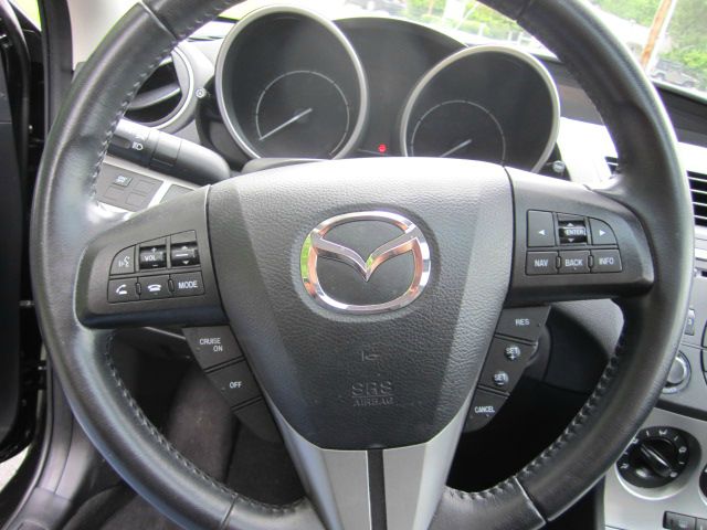 2010 Mazda 3 ZX5 SE