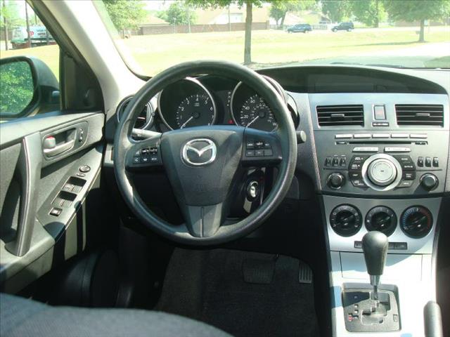 2010 Mazda 3 LT LTZ