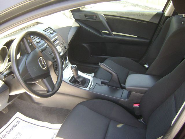 2010 Mazda 3 152579