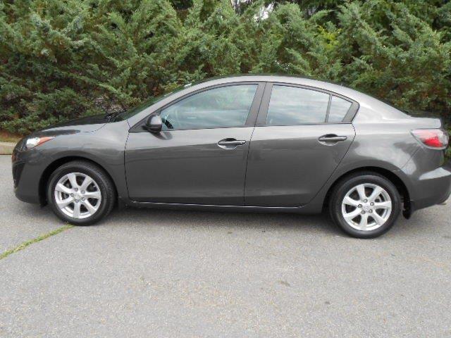 2010 Mazda 3 LT LTZ