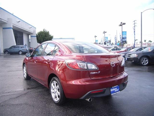 2010 Mazda 3 LT LTZ