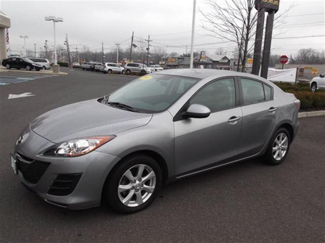 2010 Mazda 3 LT LTZ