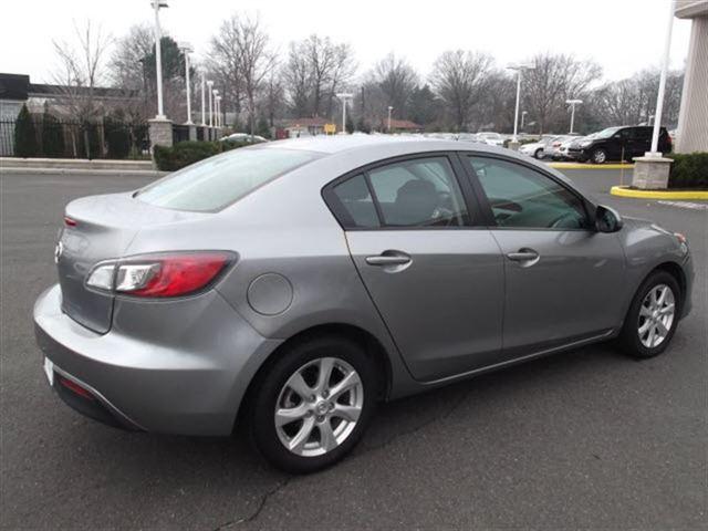 2010 Mazda 3 LT LTZ