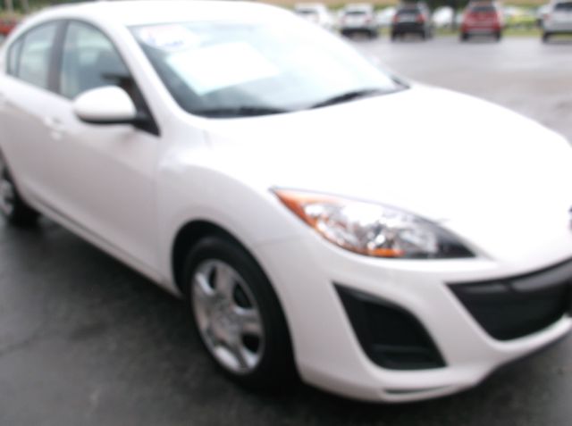 2011 Mazda 3 152579