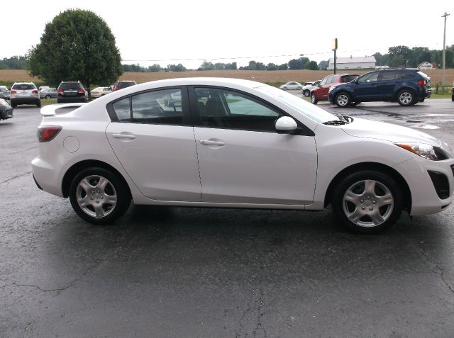 2011 Mazda 3 152579